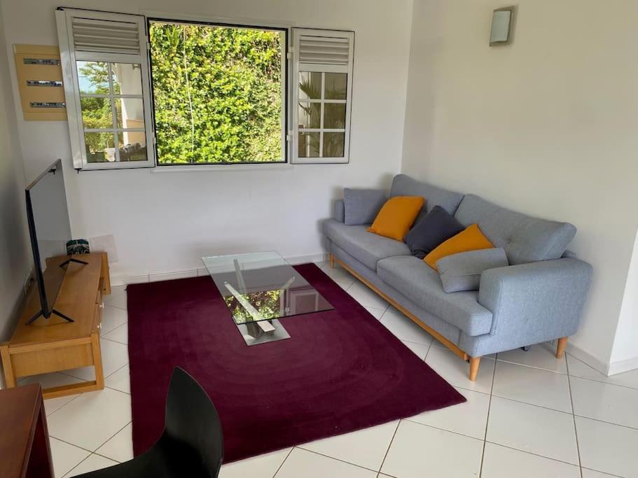 Les Terrasses De Maelle - Jolie Villa F4 Vue Mer Riviere-Salee Εξωτερικό φωτογραφία